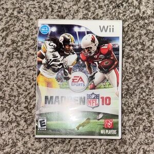 Wii — Madden NFL 10